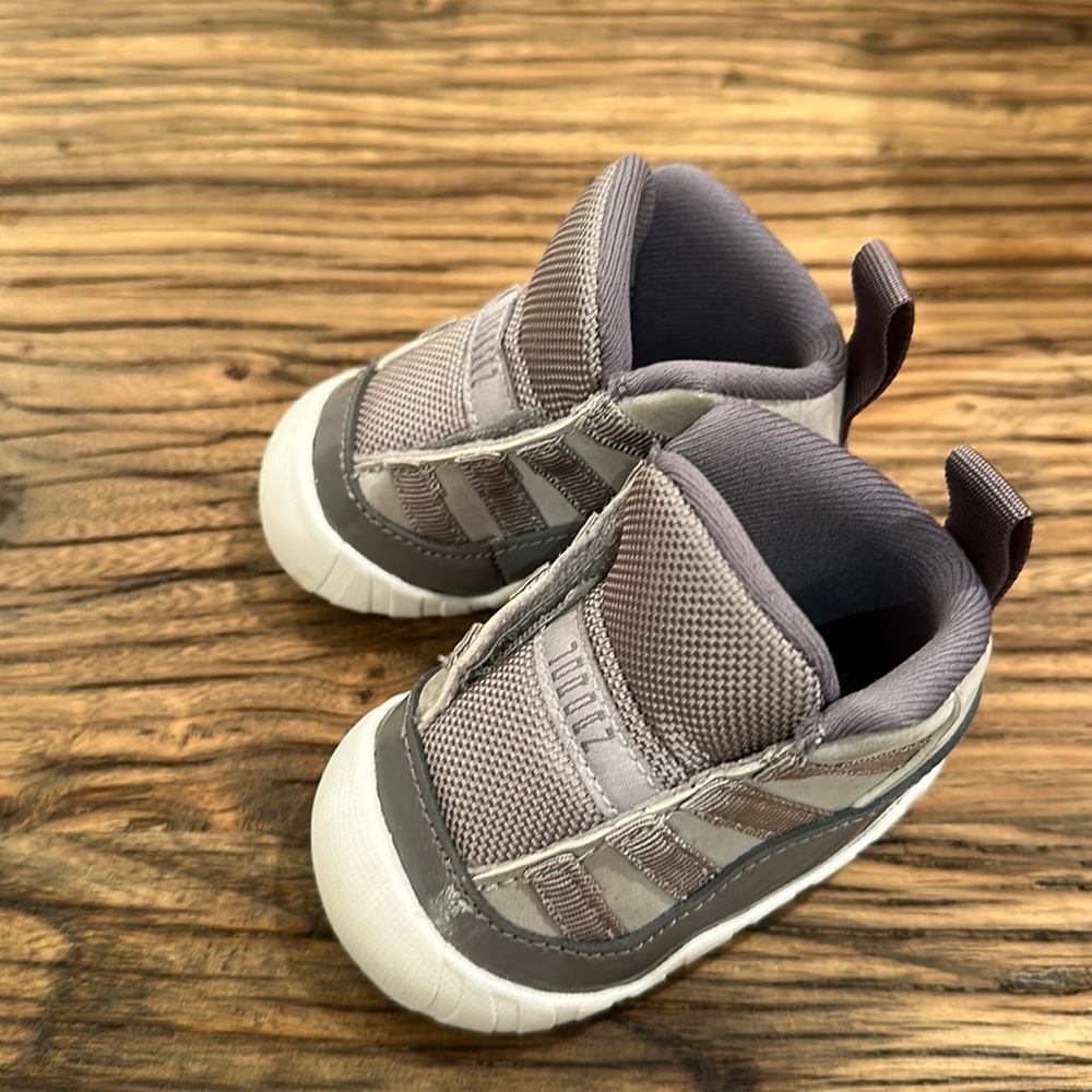 Jordan cool grey 11